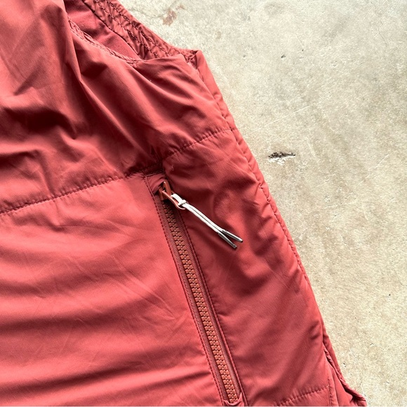 Vuori Canyon Vest Women Size Small Insulated Primaloft Full Zip Vest  VW533 - Picture 2 of 8